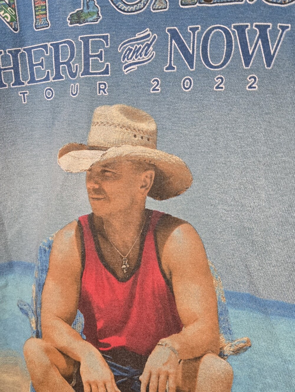 Kenny Chesney 2022 Here and Now Tour T-Shirt Men's Medium Blue Country Music Tee